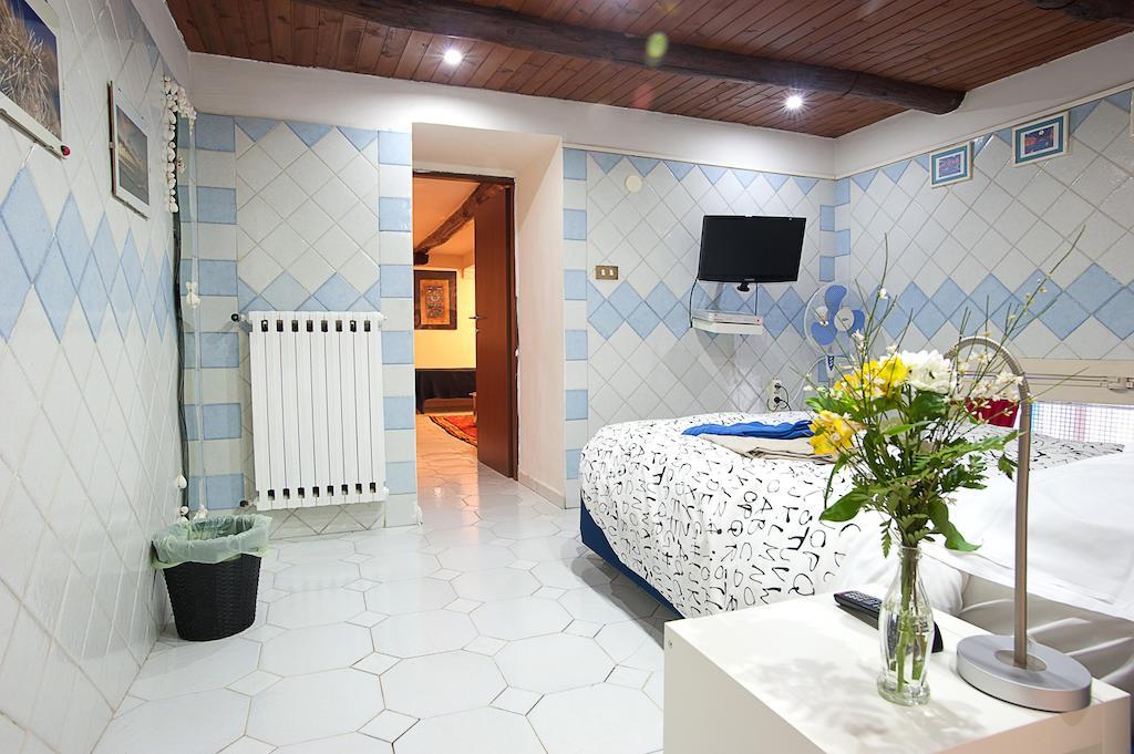 Immagineazione B&B Naples Bilik gambar